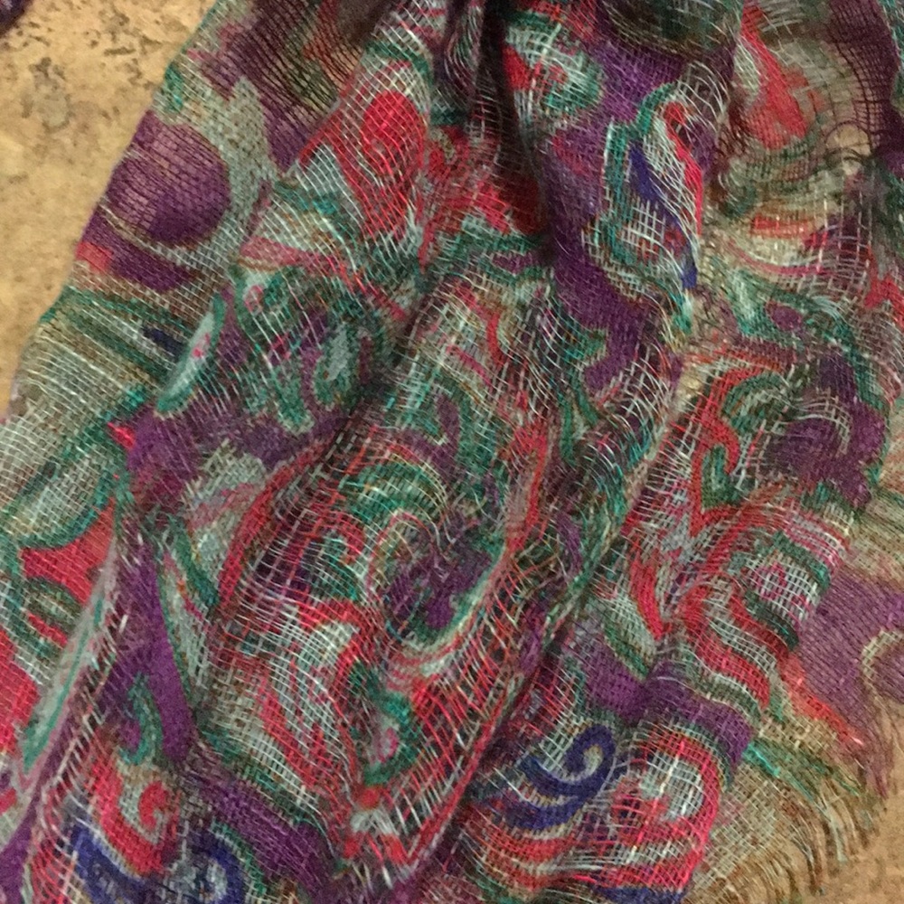 Patterned Scarf - Picture 3 of 3